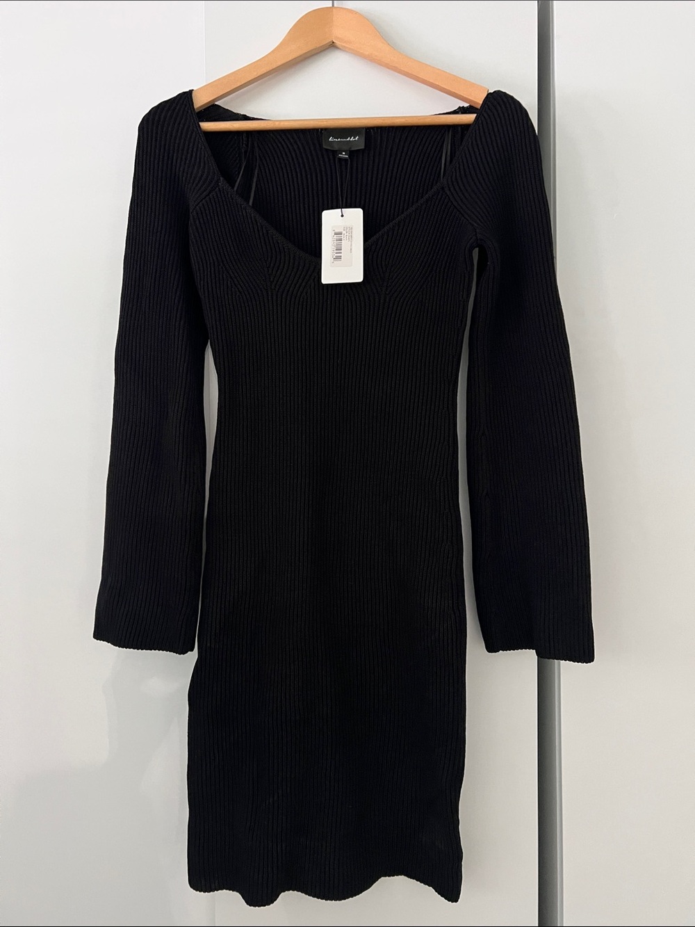 Line & Dot Black Ribbed Long-Sleeve V-Neck Bodycon Dress